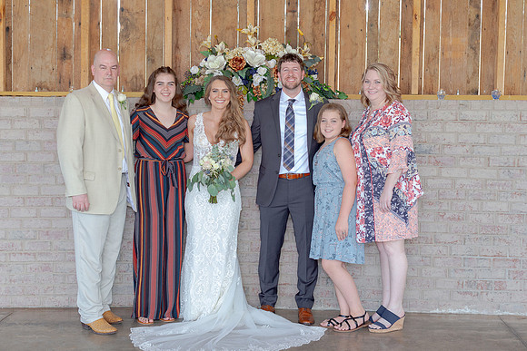 Kathy Balas Photography - Gray Dove Wedding - 09 Family - Joe and Kristi Ellis (171)