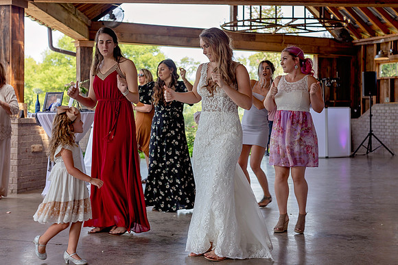 Kathy Balas Photography - Gray Dove Wedding - 12 Reception - Joe and Kristi Ellis (10)