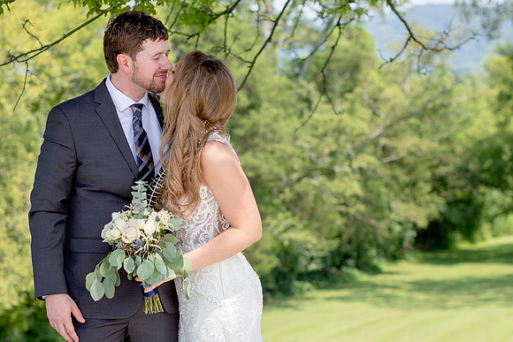 Kathy Balas Photography - Gray Dove Wedding - 10 Bride-Groom - Joe and Kristi Ellis (4)