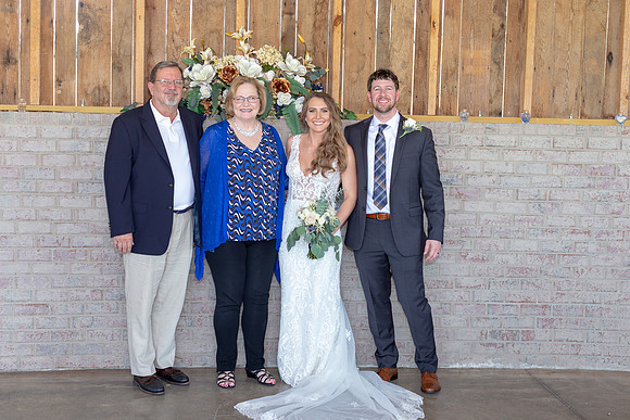 Kathy Balas Photography - Gray Dove Wedding - 09 Family - Joe and Kristi Ellis (186)