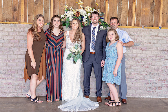 Kathy Balas Photography - Gray Dove Wedding - 09 Family - Joe and Kristi Ellis (173)