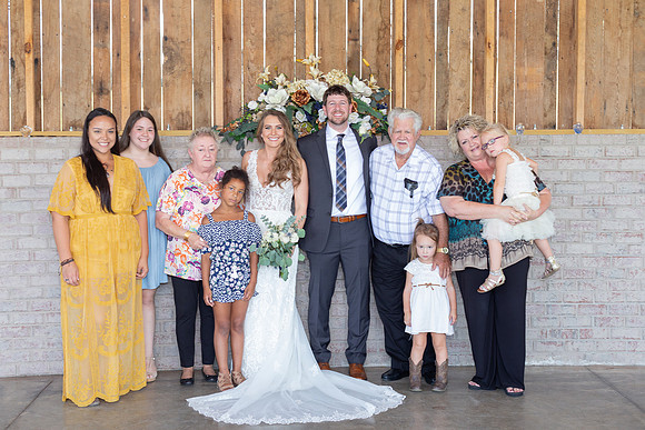 Kathy Balas Photography - Gray Dove Wedding - 09 Family - Joe and Kristi Ellis (87)
