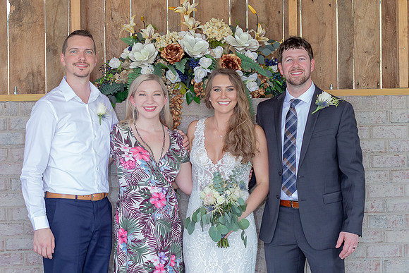 Kathy Balas Photography - Gray Dove Wedding - 09 Family - Joe and Kristi Ellis (179)
