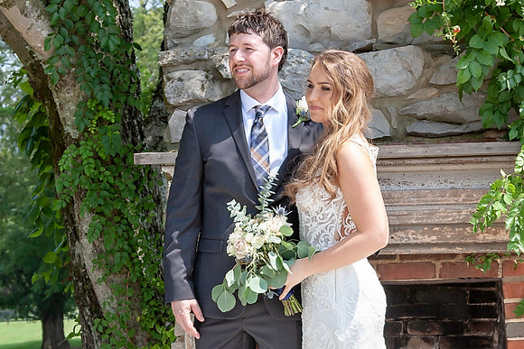 Kathy Balas Photography - Gray Dove Wedding - 10 Bride-Groom - Joe and Kristi Ellis (40)
