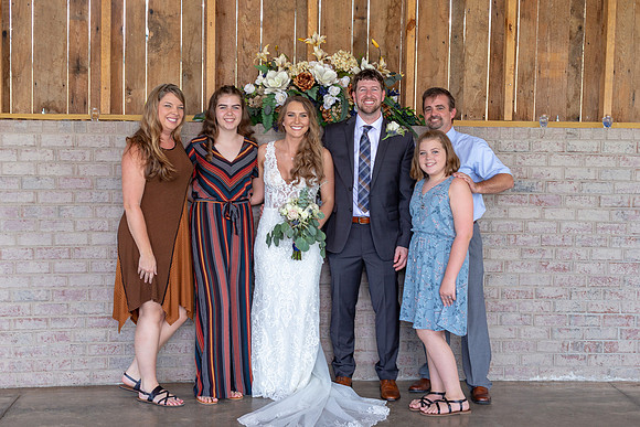 Kathy Balas Photography - Gray Dove Wedding - 09 Family - Joe and Kristi Ellis (172)