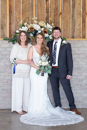 Kathy Balas Photography - Gray Dove Wedding - 09 Family - Joe and Kristi Ellis (72)