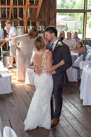 Kathy Balas Photography - Gray Dove Wedding - 12 Reception - Joe and Kristi Ellis (42)