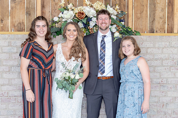 Kathy Balas Photography - Gray Dove Wedding - 09 Family - Joe and Kristi Ellis (167)