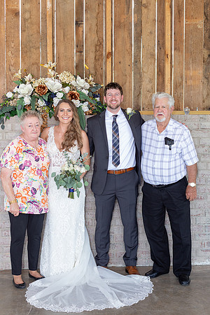 Kathy Balas Photography - Gray Dove Wedding - 09 Family - Joe and Kristi Ellis (75)