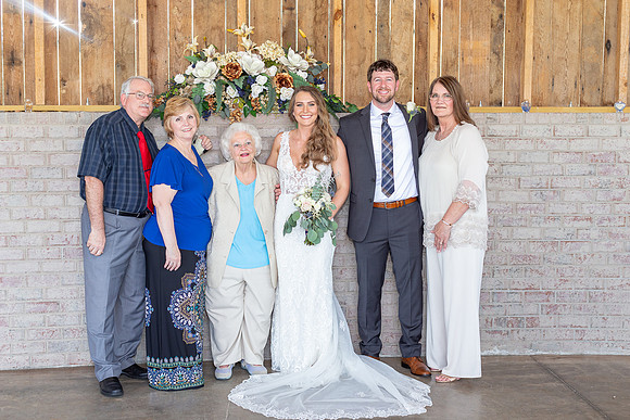 Kathy Balas Photography - Gray Dove Wedding - 09 Family - Joe and Kristi Ellis (21)