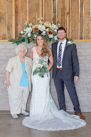 Kathy Balas Photography - Gray Dove Wedding - 09 Family - Joe and Kristi Ellis (37)