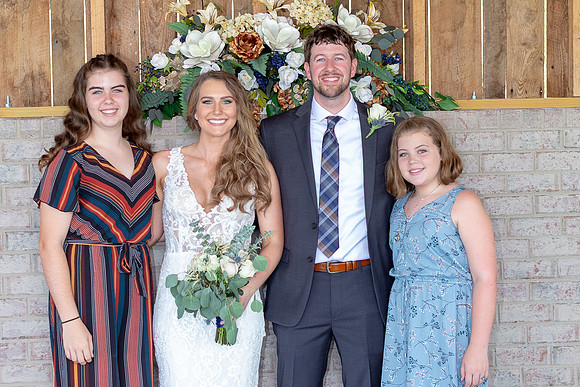 Kathy Balas Photography - Gray Dove Wedding - 09 Family - Joe and Kristi Ellis (162)
