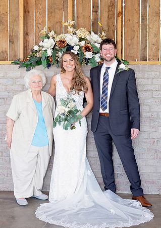 Kathy Balas Photography - Gray Dove Wedding - 09 Family - Joe and Kristi Ellis (40)