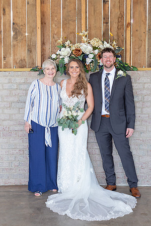 Kathy Balas Photography - Gray Dove Wedding - 09 Family - Joe and Kristi Ellis (49)