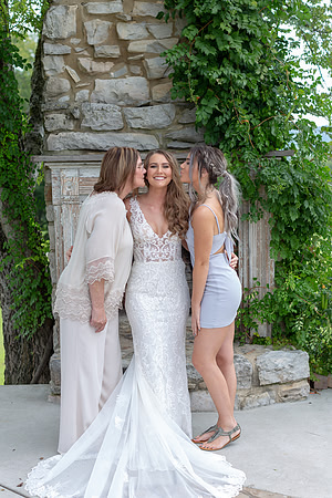 Kathy Balas Photography - Gray Dove Wedding - 06 Bridal Party - Joe and Kristi Ellis  (61)