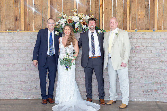 Kathy Balas Photography - Gray Dove Wedding - 09 Family - Joe and Kristi Ellis (51)