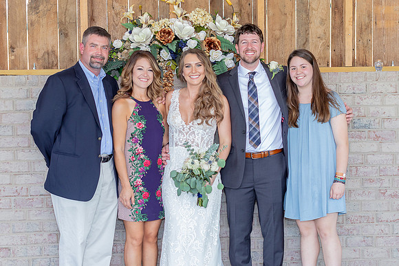 Kathy Balas Photography - Gray Dove Wedding - 09 Family - Joe and Kristi Ellis (150)