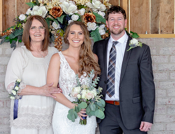 Kathy Balas Photography - Gray Dove Wedding - 09 Family - Joe and Kristi Ellis (6)