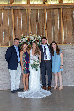 Kathy Balas Photography - Gray Dove Wedding - 09 Family - Joe and Kristi Ellis (152)