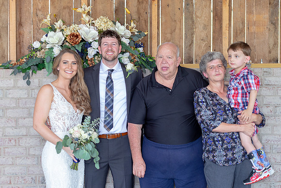 Kathy Balas Photography - Gray Dove Wedding - 09 Family - Joe and Kristi Ellis (158)