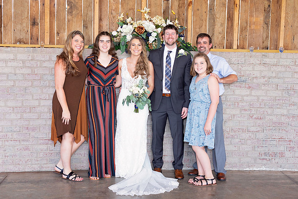 Kathy Balas Photography - Gray Dove Wedding - 09 Family - Joe and Kristi Ellis (10)