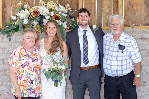 Kathy Balas Photography - Gray Dove Wedding - 09 Family - Joe and Kristi Ellis (64)
